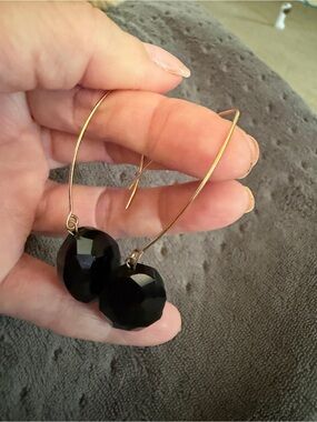Katia Designs Gold Wire Hoop Earrings with Black Faceted Drops